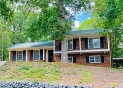 Pre-foreclosure in  HEATHERFORD DR Charlotte, NC 28226