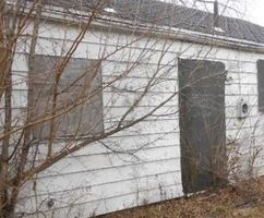 Pre-foreclosure in  CIRCLE RD Dayton, OH 45417