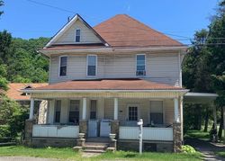 Pre-foreclosure in  ROUTE 30 Laughlintown, PA 15655