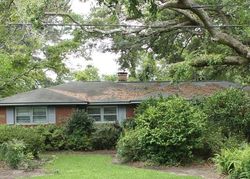Pre-foreclosure in  STILES DR Charleston, SC 29412