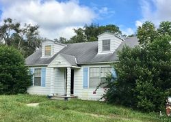 Pre-foreclosure Listing in LAKE MOLLY AVE DELAND, FL 32724