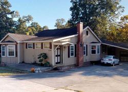 Pre-foreclosure Listing in S MAIN ST LA FAYETTE, GA 30728