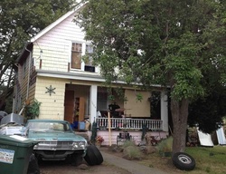 Pre-foreclosure in  RAVENNA AVE NE Seattle, WA 98115