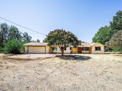 Pre-foreclosure in  LOWER WYANDOTTE RD Oroville, CA 95966