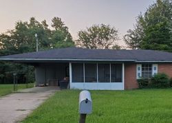 Pre-foreclosure Listing in GEORGE WASHINGTON DR JACKSON, MS 39213