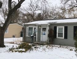 Pre-foreclosure in  E MAXON LN Streamwood, IL 60107