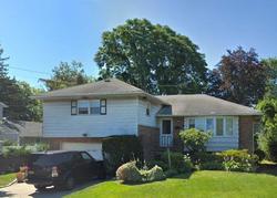 Pre-foreclosure in  FURTH RD Valley Stream, NY 11581