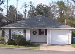 Pre-foreclosure in  APPLE DR Crestview, FL 32536