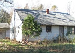 Pre-foreclosure in  MCCREERY RD Munith, MI 49259