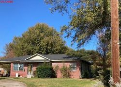 Pre-foreclosure in  DALLRIVA DR Greenville, MS 38701