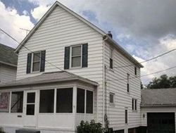 Pre-foreclosure Listing in WOOSTER RD W BARBERTON, OH 44203