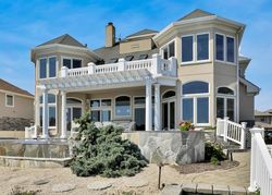 Pre-foreclosure Listing in SQUAN BEACH DR MANTOLOKING, NJ 08738