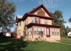 Pre-foreclosure Listing in N 4TH ST MARSHALLTOWN, IA 50158