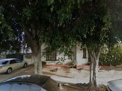 Pre-foreclosure in  ALSACE AVE Los Angeles, CA 90019
