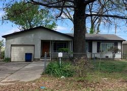 Pre-foreclosure in  E OKLAHOMA PL Tulsa, OK 74115