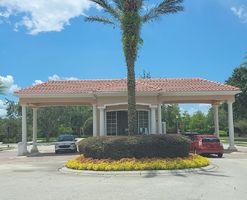 Pre-foreclosure in  BARLETTA DR Orlando, FL 32827