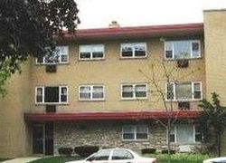 Pre-foreclosure in  S MAPLE AVE  Oak Park, IL 60302