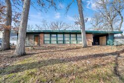 Pre-foreclosure in  OSAGE ST Park Forest, IL 60466