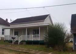 Pre-foreclosure in  PINE ST Doniphan, MO 63935