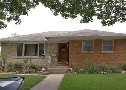 Pre-foreclosure in  JACKSON ST North Chicago, IL 60064