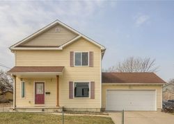 Pre-foreclosure in  7TH ST Des Moines, IA 50314