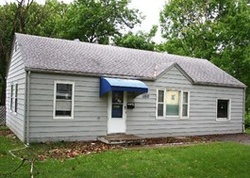 Pre-foreclosure in  W 69TH ST Shawnee, KS 66203