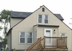Pre-foreclosure in  W 71ST PL Chicago, IL 60638