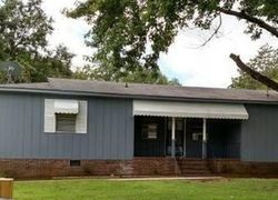 Pre-foreclosure in  HAVENDALE DR Fountain Inn, SC 29644