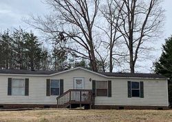 Pre-foreclosure Listing in MELODYAIRE CT TRAVELERS REST, SC 29690