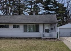 Pre-foreclosure Listing in FLORENCE ST GARDEN CITY, MI 48135