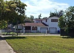 Pre-foreclosure in  NW 10TH AVE Miami, FL 33127
