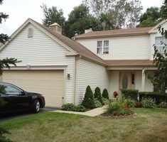 Pre-foreclosure Listing in LISK DR GRAYSLAKE, IL 60030
