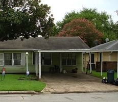 Pre-foreclosure in  18TH ST Galena Park, TX 77547
