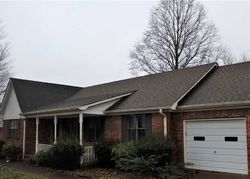 Pre-foreclosure Listing in NEW RENFROE ST LEXINGTON, TN 38351