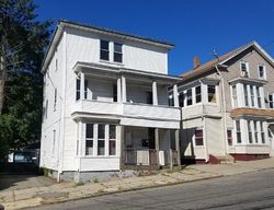 Pre-foreclosure Listing in HAROLD ST PROVIDENCE, RI 02908
