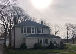 Pre-foreclosure Listing in N HARTWELL ST GILMAN, IL 60938