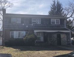 Pre-foreclosure in  FAULKNER AVE North Babylon, NY 11703