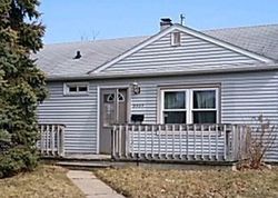 Pre-foreclosure Listing in WESTLAWN AVE RACINE, WI 53405