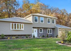  Jennifer Ln, Old Bridge NJ