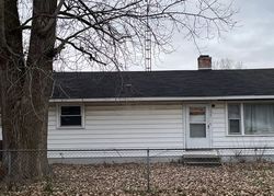 Pre-foreclosure Listing in GRAM ST BURTON, MI 48529