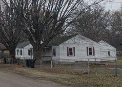 Pre-foreclosure Listing in E 17TH ST MUNCIE, IN 47302