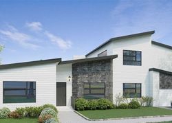  Munsell Rd, Patchogue NY