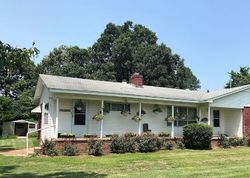 Pre-foreclosure in  HIGHWAY 251 Pocahontas, AR 72455