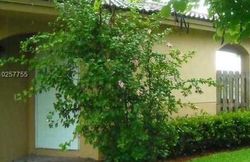 Pre-foreclosure in  NW 116TH AVE Miami, FL 33178