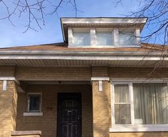 Pre-foreclosure in  S PHILLIPS AVE Chicago, IL 60649