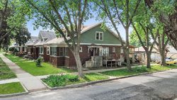  W Grace St, Chicago IL