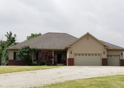 Pre-foreclosure in  LONGVIEW RD Hopedale, IL 61747