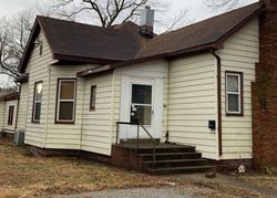 Pre-foreclosure in  EDITH ST Murphysboro, IL 62966
