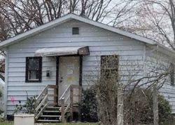 Pre-foreclosure in  W MARION ST Mishawaka, IN 46545
