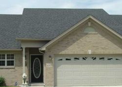 Pre-foreclosure in  GOALBY DR Louisville, KY 40258